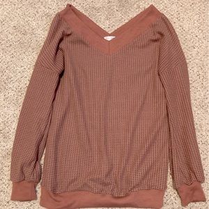 Off the shoulder long sleeve top